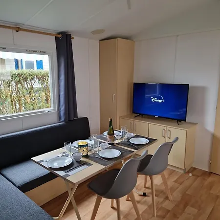 Mobil Beg Meil 300m Avec Piscine Partagee, Terrasse Privee Et Wi-fi * Fouesnant